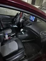 Ford Fiesta 2013 (4)