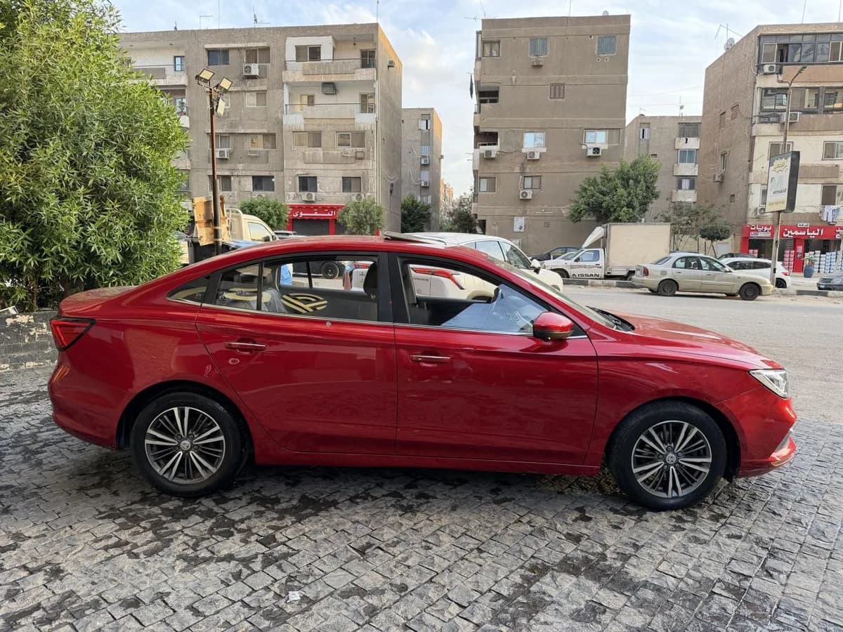 MG 5 2021 (1)