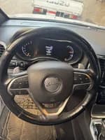 Jeep Grand Cherokee 2019 (2)