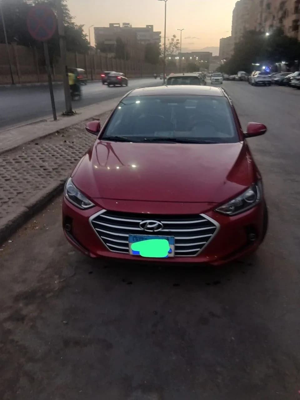 Hyundai Elantra AD 2017 (1)