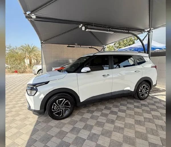 Kia Carens 2023