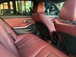 BMW 320i 2024 (6)