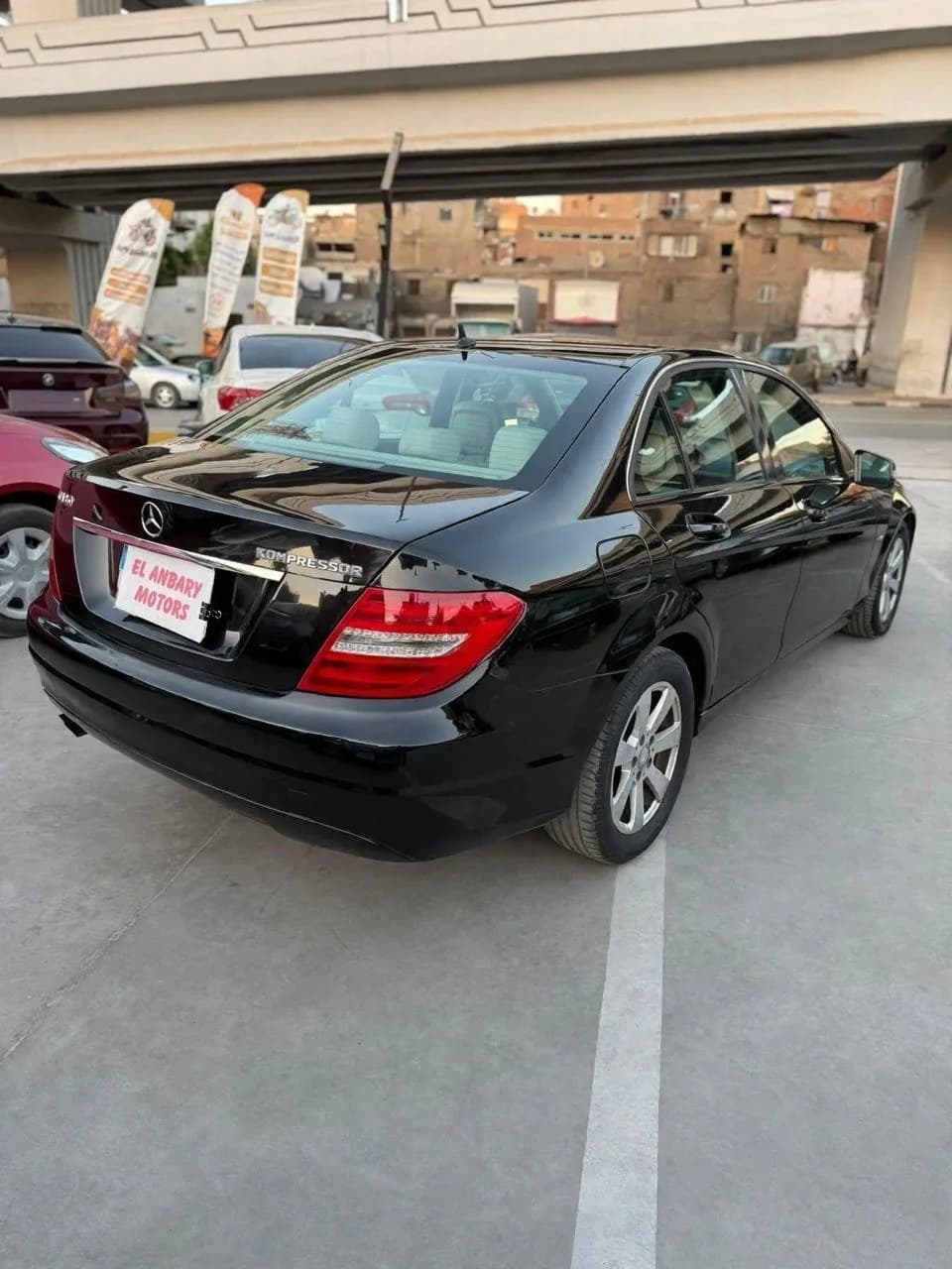 Mercedes C 180 2012 (1)
