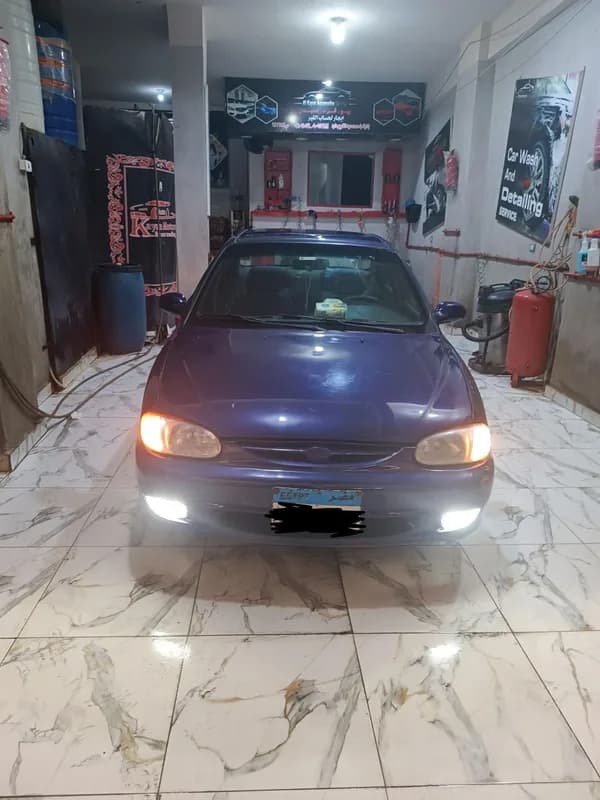 Kia Sephia 1999