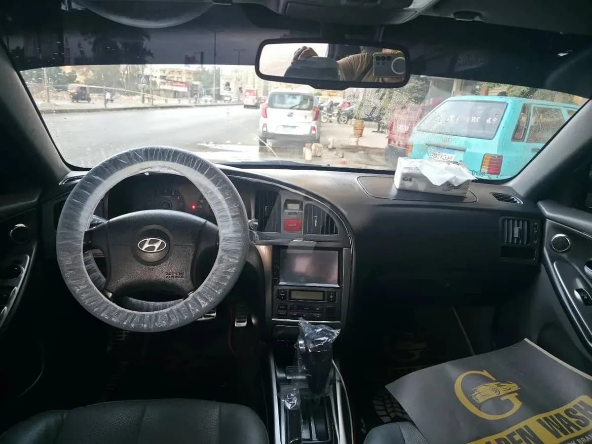 Hyundai Avante 2006 (1)