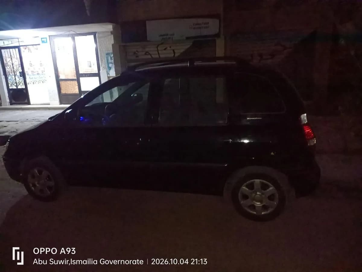 Hyundai Matrix 2008 (1)