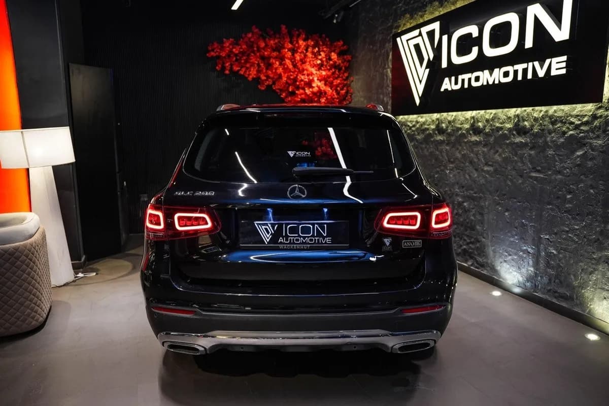 Mercedes GLC 200 2022 (1)