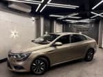 Renault Megane 2019 (2)
