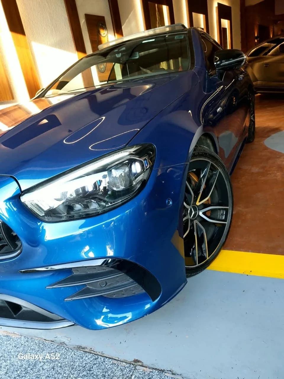 Mercedes-Benz E-53-AMG+ 2022 (1)
