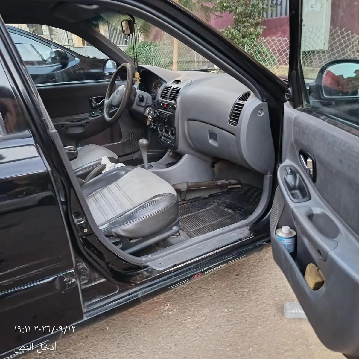 Hyundai Verna 2010 (10)