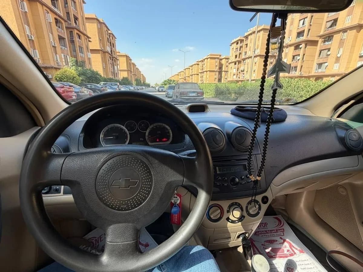 Chevrolet Aveo 2016 (1)