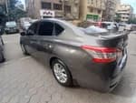 Nissan Sentra 2019 (5)