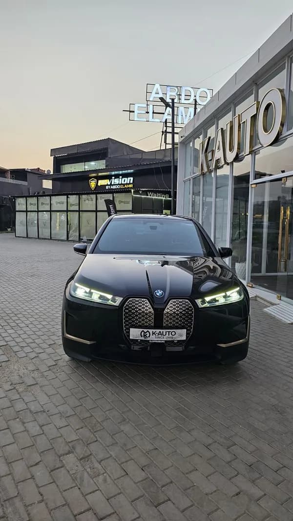 BMW iX 2022