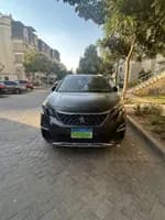Peugeot 5008 2021 (2)