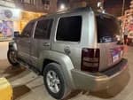 Jeep Cherokee 2010 (10)