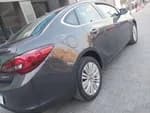 Opel Astra 2015 (2)