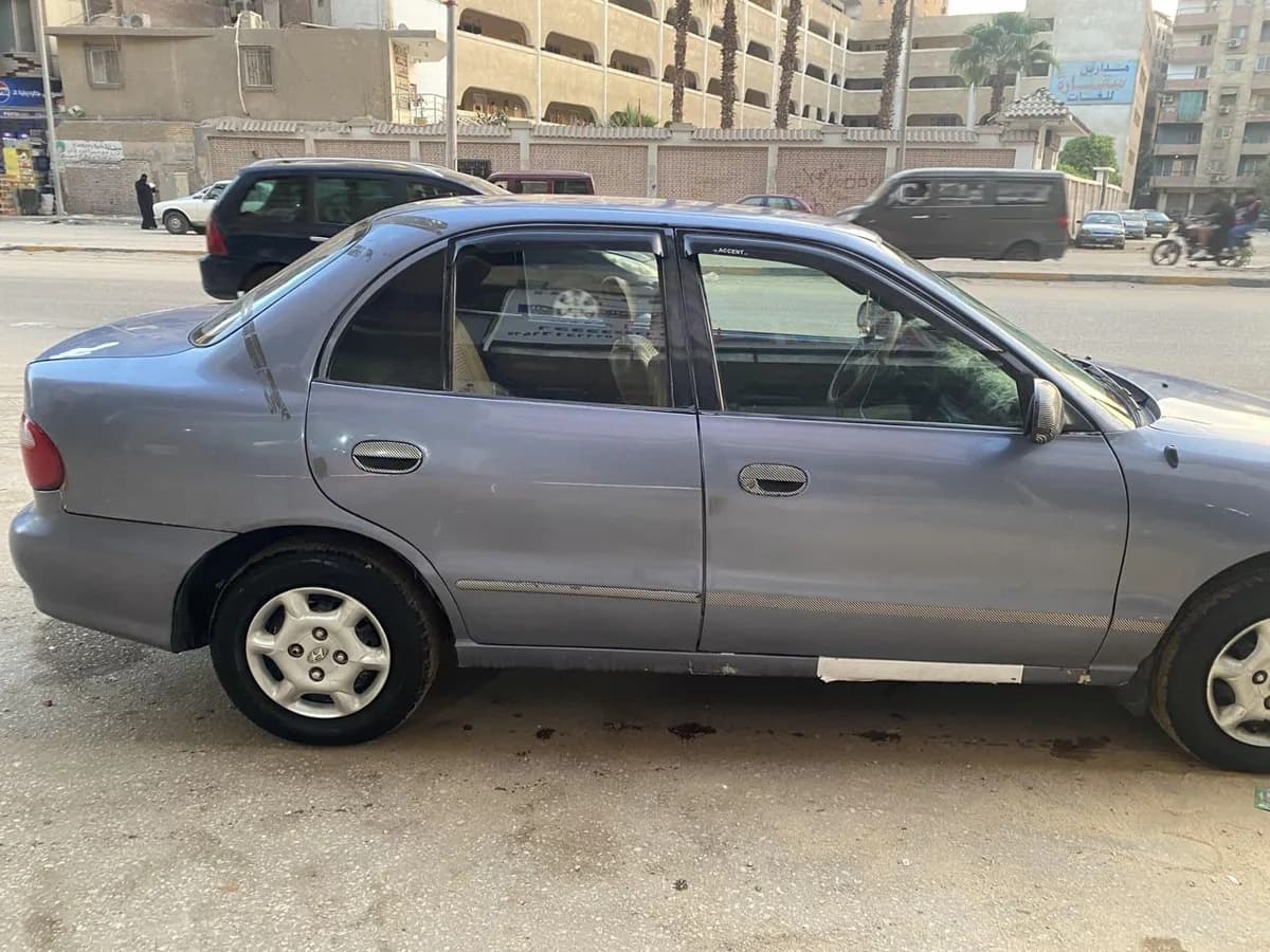 Hyundai Accent 2006 (0)