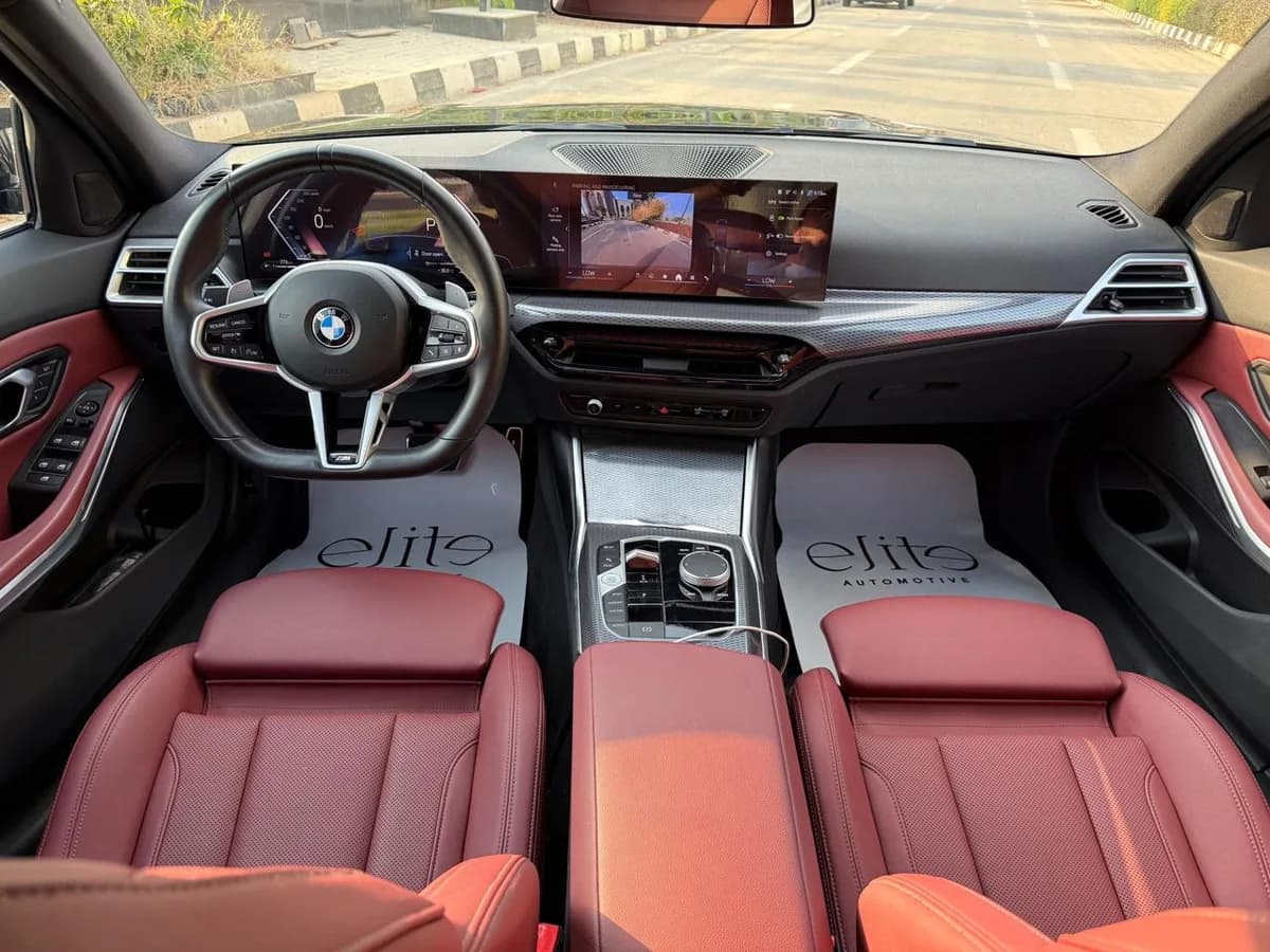 BMW 320i 2026 (1)