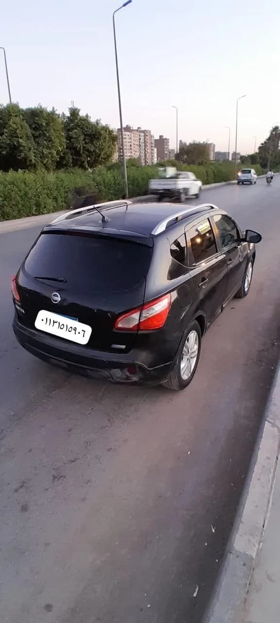 Nissan Qashqai 2013 (1)