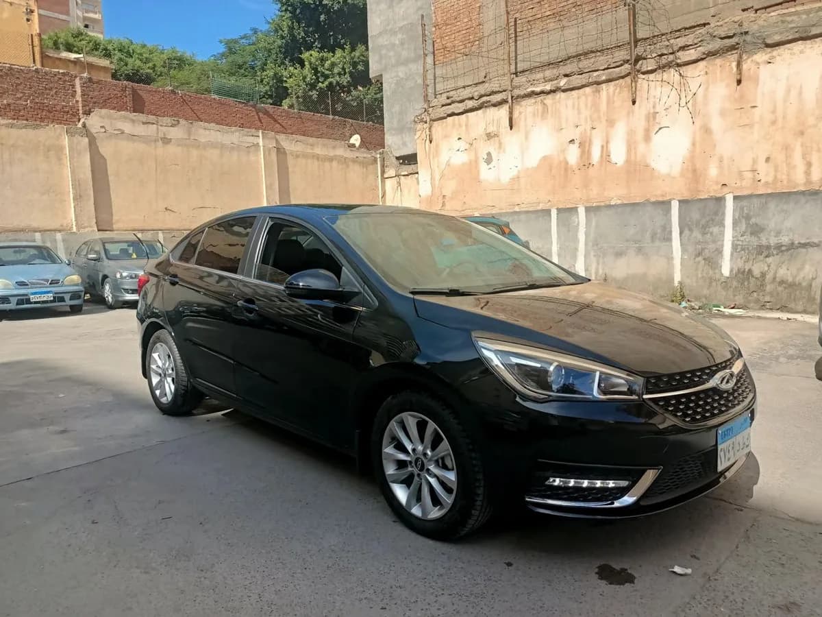 Chery Arrizo 5 2025 (1)