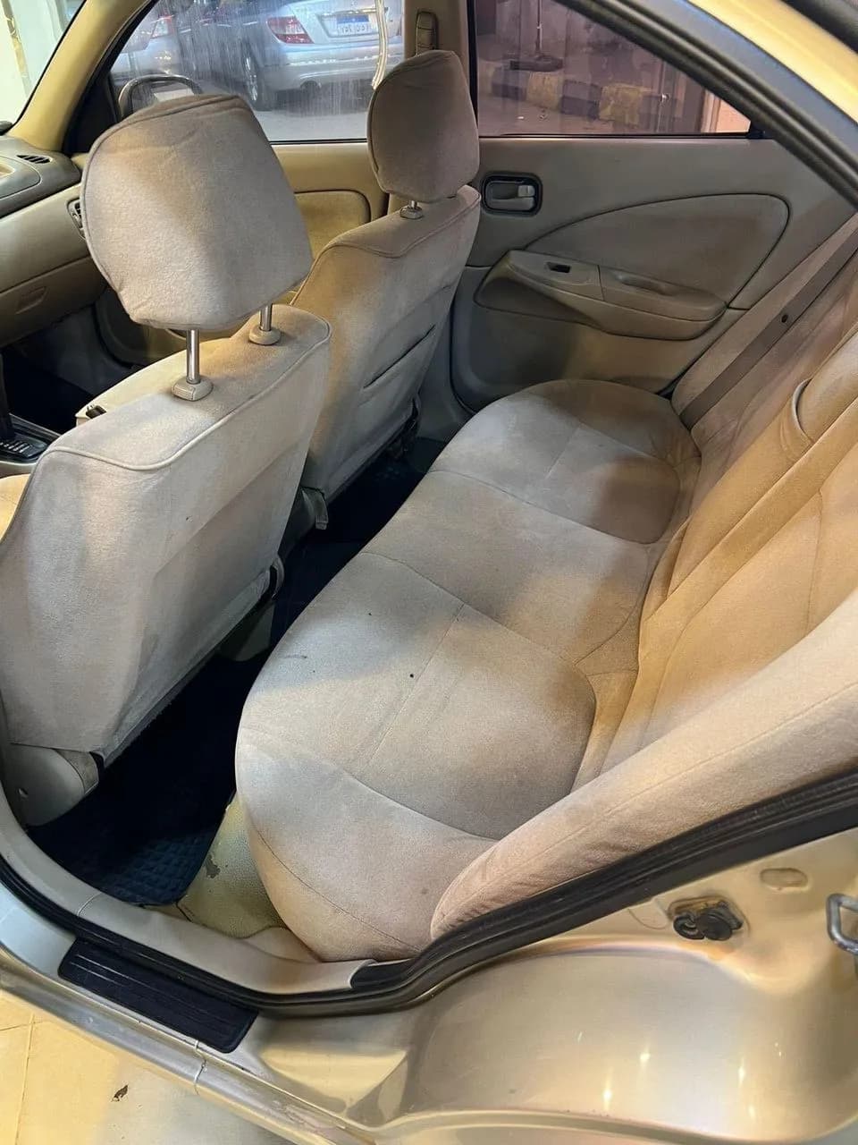 Nissan Sunny 2005 (6)
