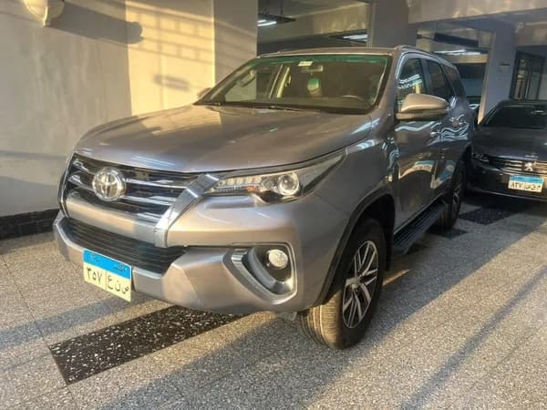 Toyota Fortuner 2020