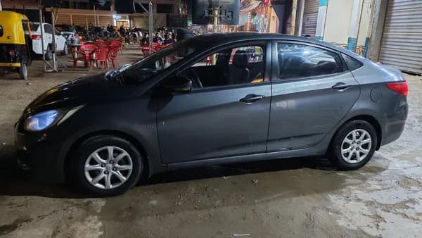 Hyundai Accent RB 2012