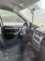 Renault Logan 2013 (4)