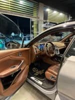 Aston Martin DBX 2022 (8)