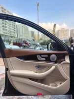 Mercedes-Benz e-300 2021 (9)