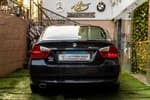 BMW 320 2008 (6)