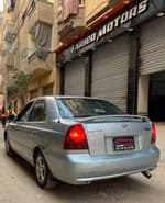 Hyundai Verna 2010 (5)