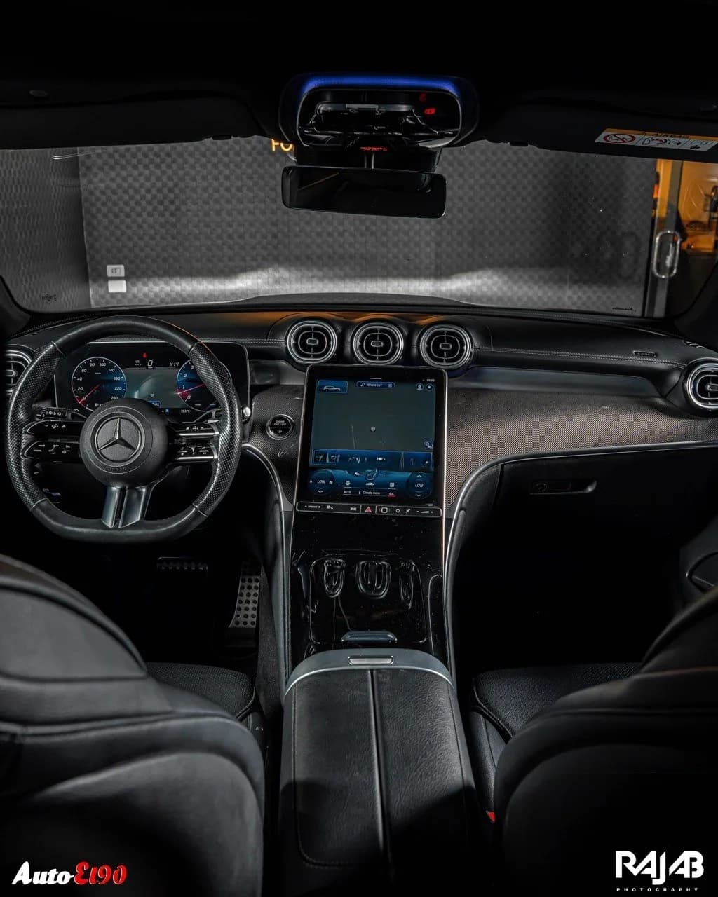 Mercedes GLC 300 2023 (1)