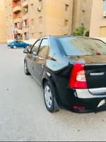 Renault Logan 2010 (4)