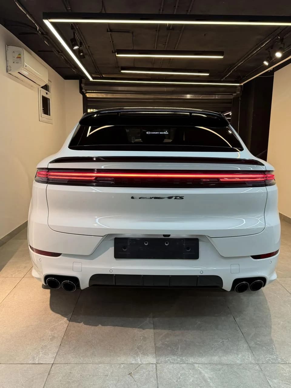 Porsche Cayenne 2025 (1)