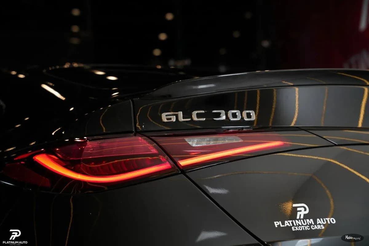 Mercedes GLC 300 2026 (10)
