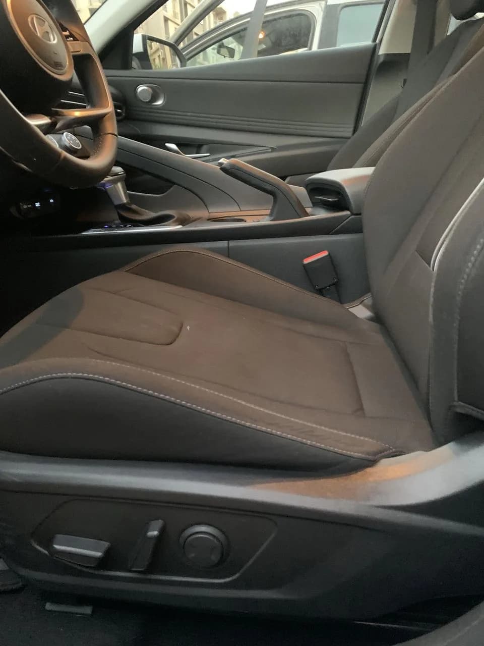 Hyundai Elantra 2024 (8)