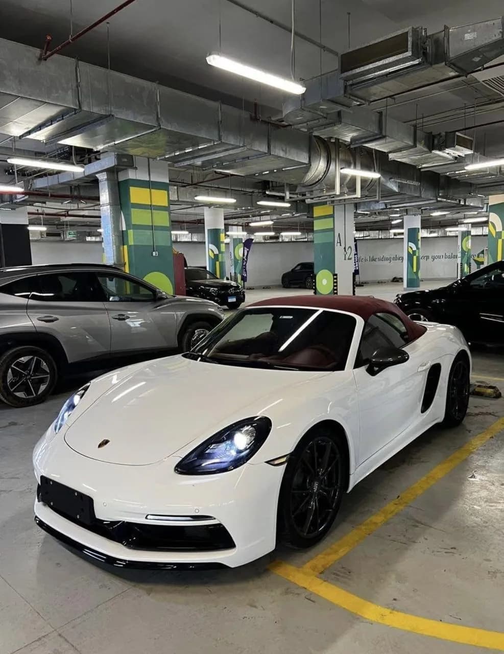 Porsche Boxster 2023 (1)