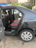 Toyota Yaris 2009 (2)