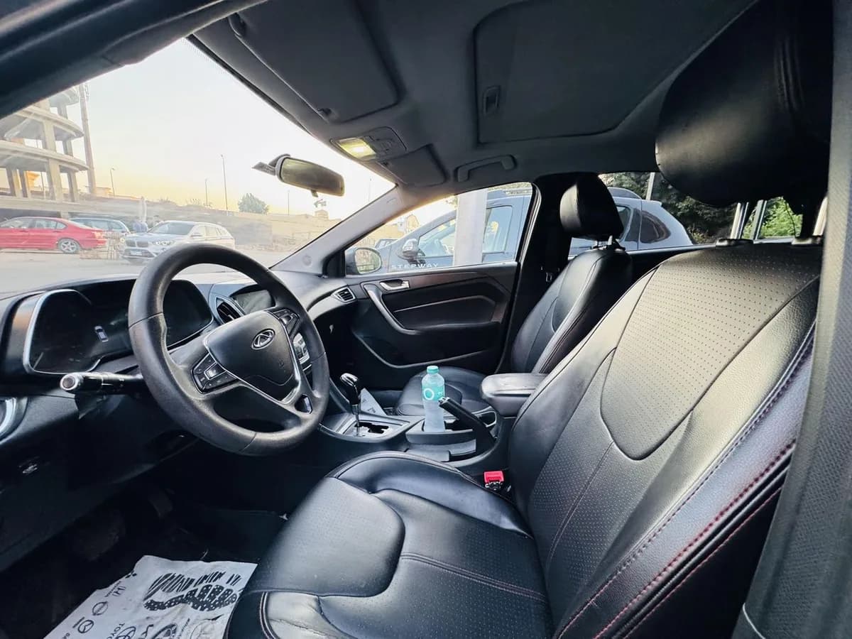 Chery Arrizo 5 2022 (7)