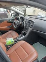 Opel Astra 2019 (2)