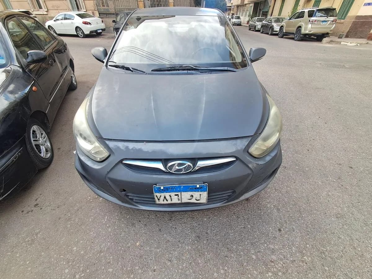 Hyundai Accent RB 2012 (0)