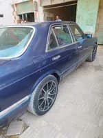 Mercedes S 300 1984 (1)
