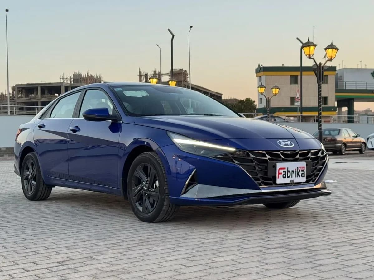 Hyundai Elantra 2021 (9)