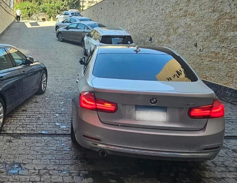 BMW 318 2018 (1)