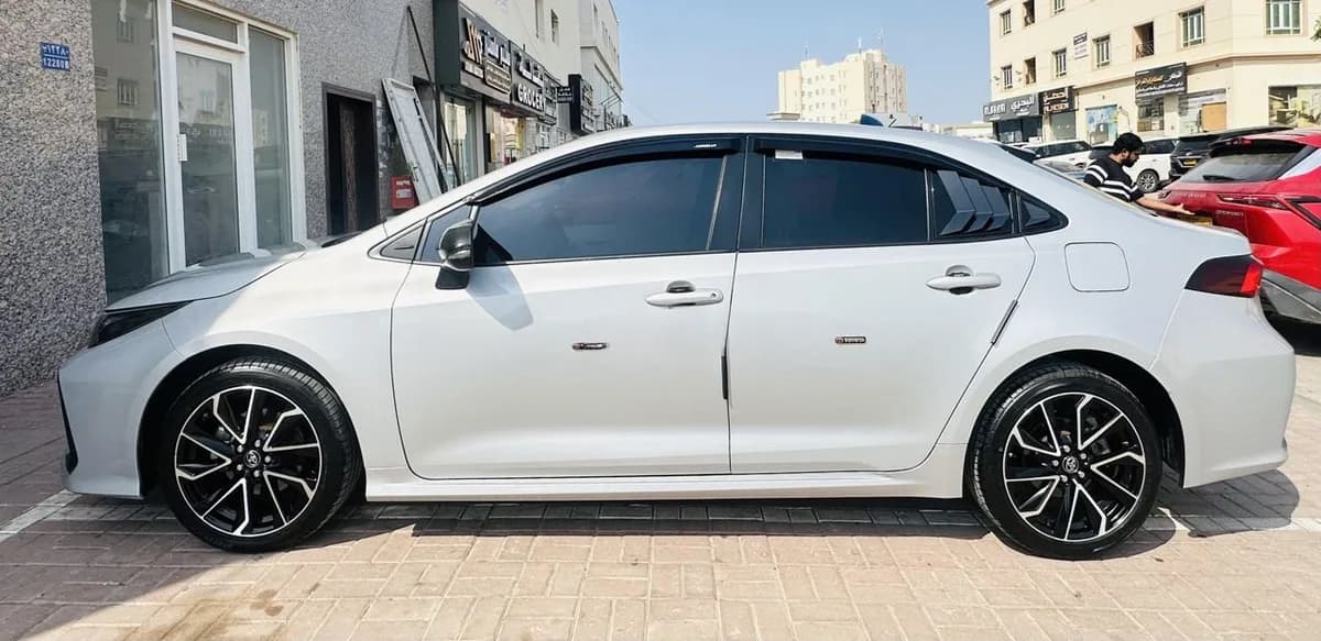 Toyota Corolla 2023 (1)