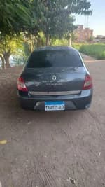 Renault Symbol 2009 (6)