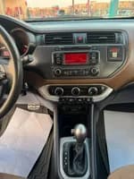 Kia Rio 2013 (5)