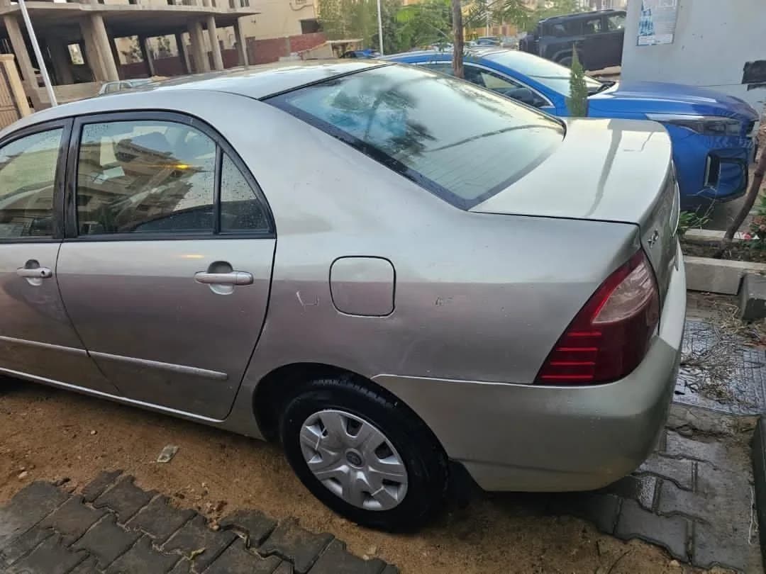 Toyota Corolla 2005 (1)