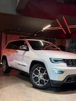 Jeep Grand Cherokee 2020 (2)